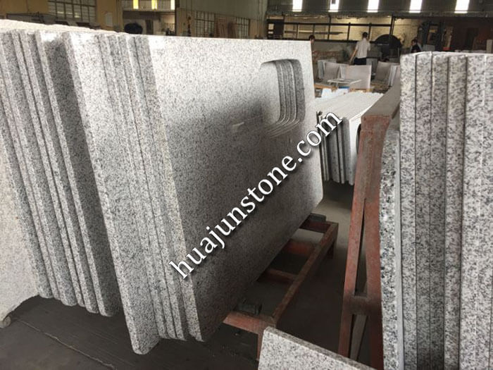 huajunstonecom's tweet photo. Hazel White Granite Kitchen Countertops

#granite #conutertop #vanitytop #tabletop #graniteslab #tiles #Kitchen #Bathroom #Slabs #Building #Construction #Stone #Factory #Island #Bathtub #Project #HazelWhite https://t.co/W2jO9jWMxM