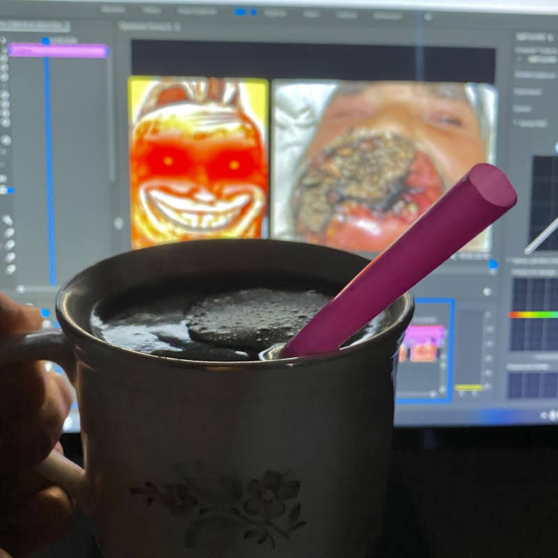 Mr_dweller's tweet photo. I'm drinking coffee and editing a new aesthetic video for you! Waiting? https://t.co/NJNjMscBQZ