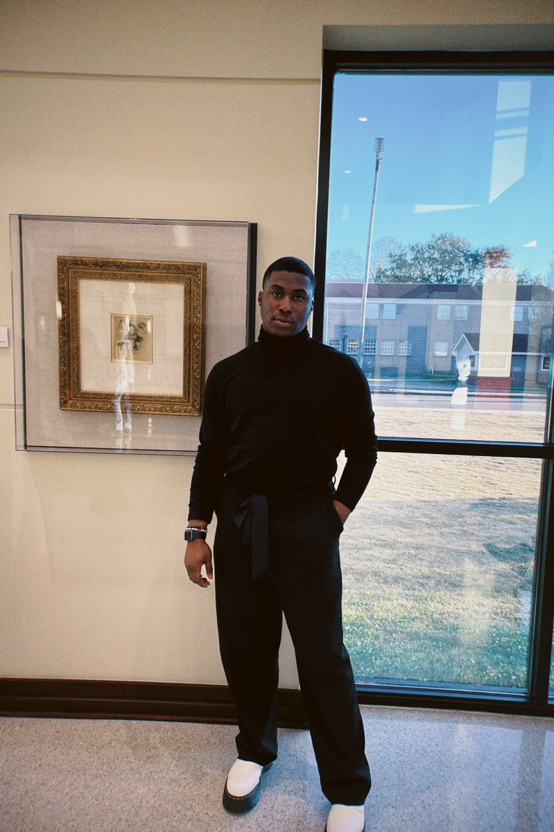 #WhosWhoOfJSU

Dominic Aka Nic✨
•Hattiesburg Ms🖇
•JSU’26🐅
•Journalism &amp; Media Studies ( Media Production)🎞
•Ig: @nicccc📸
•I love all things music and photography don’t hesitate to HMU 🫶🏾 

See y’all this Fall🖤