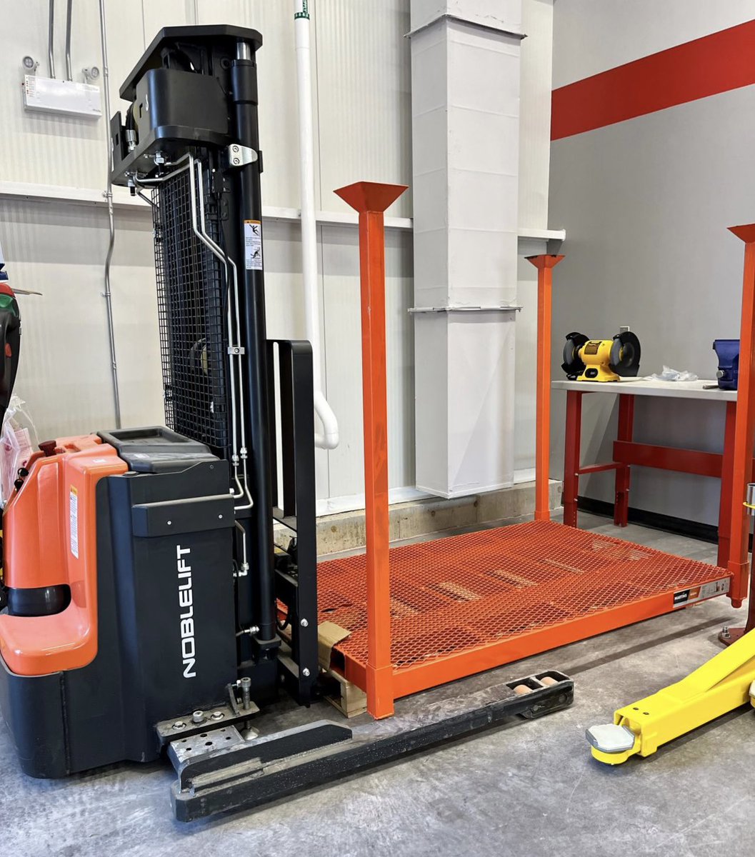 DonofNoblelift's tweet photo. The PS35-40TSL is ideal for any application, 3,500-4,000lb cap., 98"- 208" lift, German Schabmueller AC Motor, Kordel Gearbox, Wicke Wheels, Rema Handle, Free-lift, Side-Shift.
909-212-1962 don.hwang@nobleliftna.com #noblelift #nobleliftna #stackers #straddlestackers #lifttrucks https://t.co/6NehES9SSh