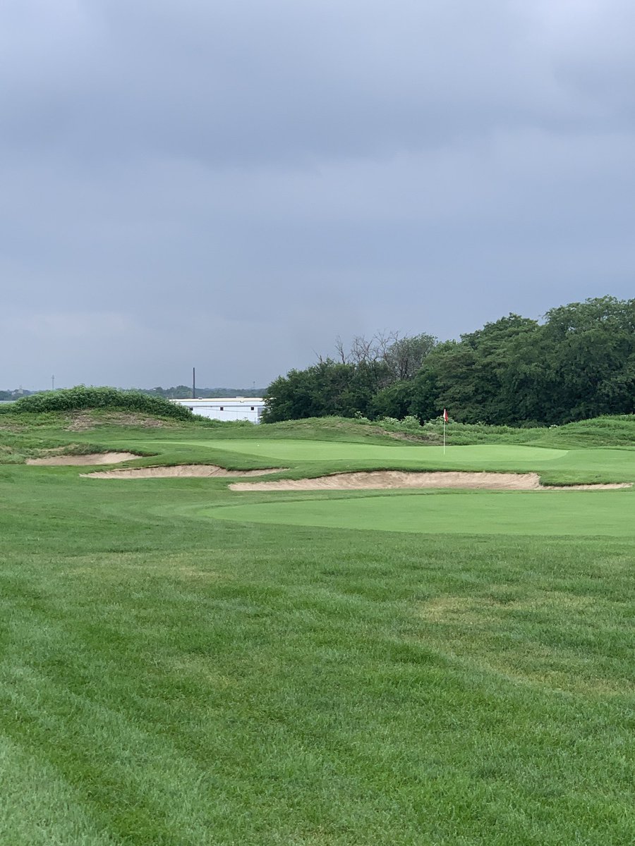 knavv22's tweet photo. Golf is the best #Harborside #PortCourse #cloudysunday https://t.co/v5vFu8v78E