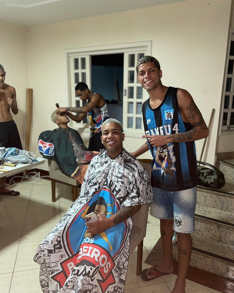eduardindocorte's tweet photo. So tenho agradecer a Deus, por me dar essa oportunidade 🤩😍😍 
Biiiit 🎶🎶😍 https://t.co/1bPdTcMOrg