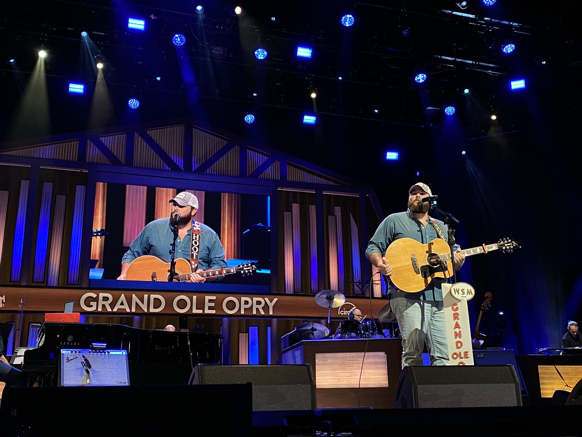 opry tweet picture