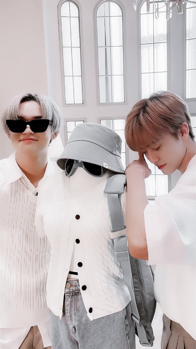najaeminedit's tweet photo. 🖤 https://t.co/fXA5TlsCHW