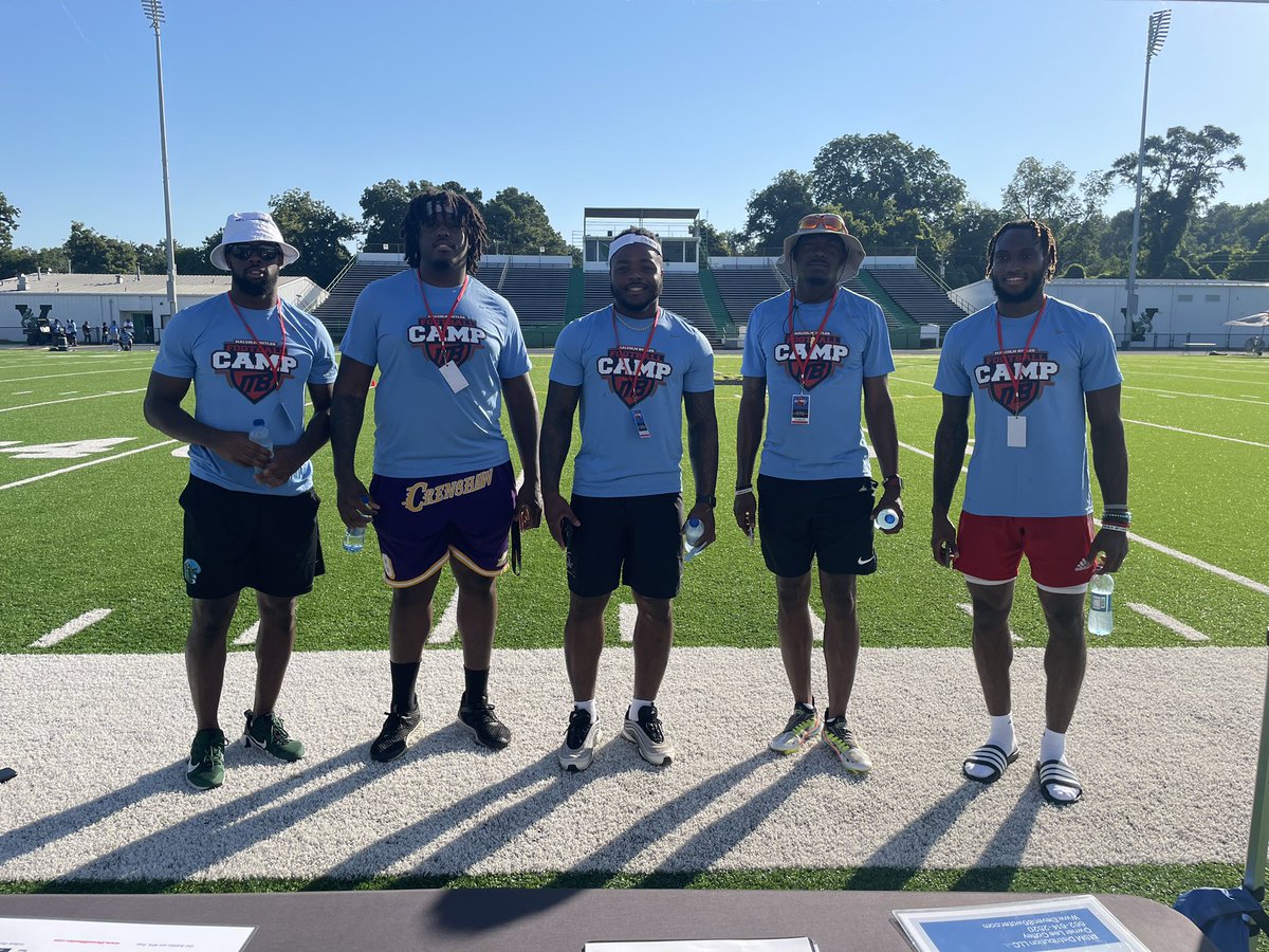 msmdistributor's tweet image. #MalcolmButler FootBall Camp Hydrated with the world best water @eleven86water &amp;amp; @eleven86msm 🥶🥶🥶🥶🥶🥶🙌🏾🙌🏾💙💙💧💧💧💧 #mississippi #explore #explorepage #blackownedandoperated