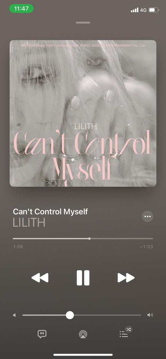 azkabault's tweet photo. ¿Y que si i'm #UnderLILITHsControl? Tal vez, pero no hay por lo qué quejarme si eso significa escuchar la melodiosa voz de esta reina toda mi vida. Definitivamente el #LilithPDsingle lo mejor que me pasó y que salvó toda mi semana, enamorada estoy. ♡

𝚙ōn 𝑑ә ⋆ #𝙽ebula 💽! https://t.co/gbUwznn2Bg