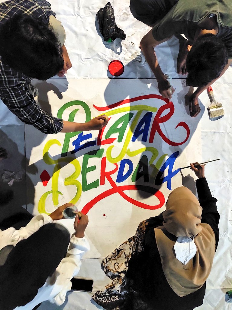 hanifkhr's tweet photo. Pelajar berdaya ✨
#TerimaKasihIPM #Milad61IPM #Muhammadiyah https://t.co/6pZY3GYtAg