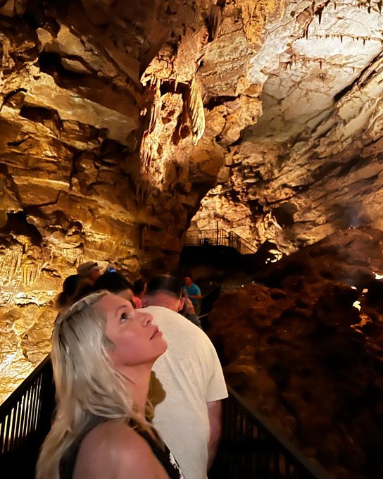 Cave tours! Guess where this is? https://t.co/mU6zgDqll3<a href="/tag/nadianorth"class="tags"><span>#nadianorth</span></a>