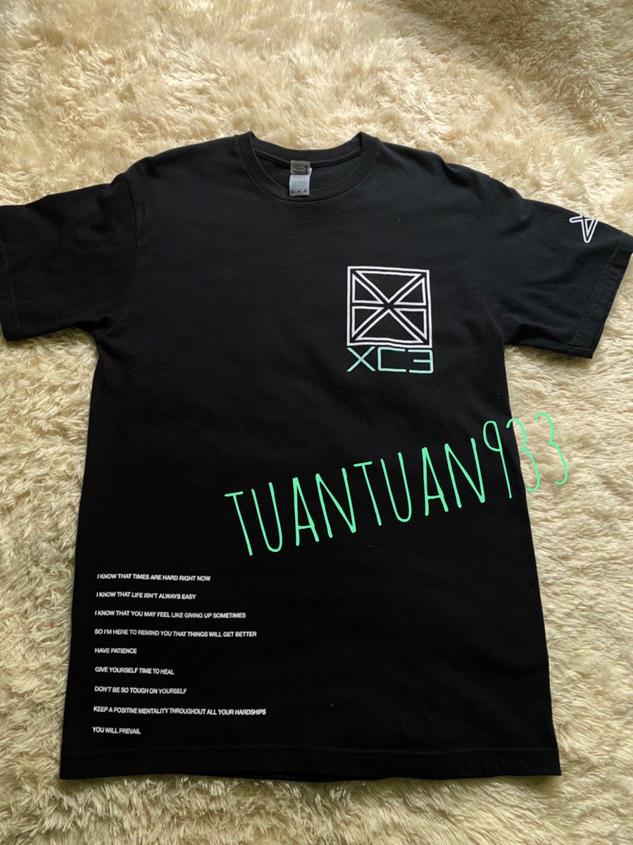 tuantuan933's tweet photo. ขายเสื้อไซร้ M 1300 รส. #XCIIIEvolution #ขายของสะสมgot7 #REPRESENTXC3 #representxmarktuan #represent_xc3
#ตลาดนัดอากาเซ่ #ตลาดนัดอากาเซ #MarkTuan https://t.co/yZR9OPF9PX