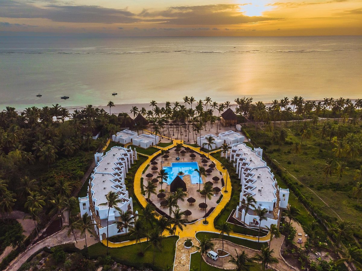 hadestays's tweet photo. Kilindini Resort & Spa, Pwani Mchangani, Zanzibar. Avg price a night $131.4, You just need to be here,
#Hadehotels #Travel https://t.co/XbIs67et2w