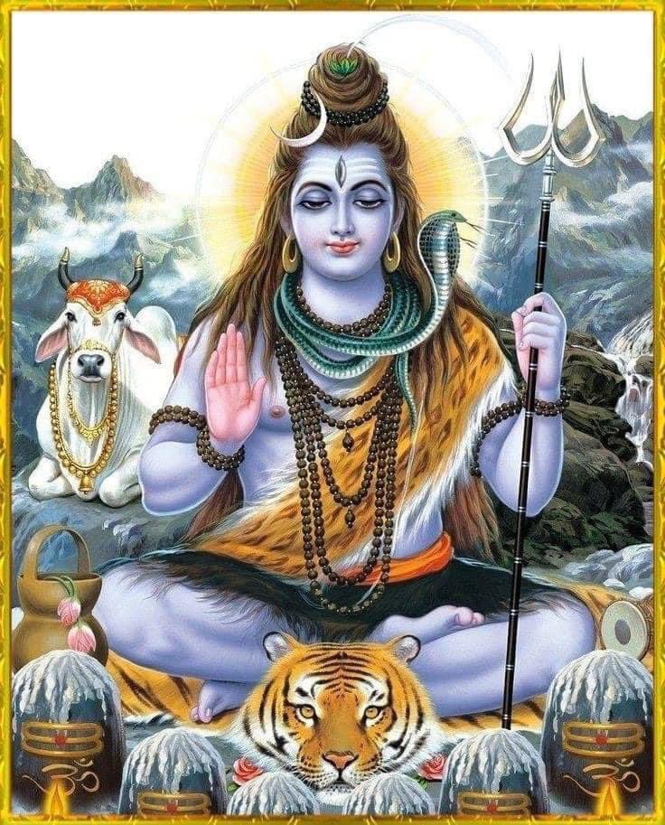 श्रावण माह के प्रथम सोमवार पर सभी को शुभकामनाएं, भगवान शिव से सभी के अच्छे स्वास्थ्य और खुशहाली की प्रार्थना है।