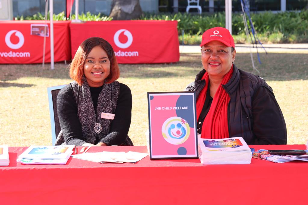 Through various initiatives today, we're supporting @JHBchildwelfare, <a href="/ReachForADream/">Reach For A Dream</a>, <a href="/smilefoundation/">Smile Foundation</a>, <a href="/ACFS_Community/">ACFS Community Education</a> and <a href="/CHOCfoundation/">CHOC South Africa</a> today at the Festival Of Giving. #MandelaDay #ConnectForGood