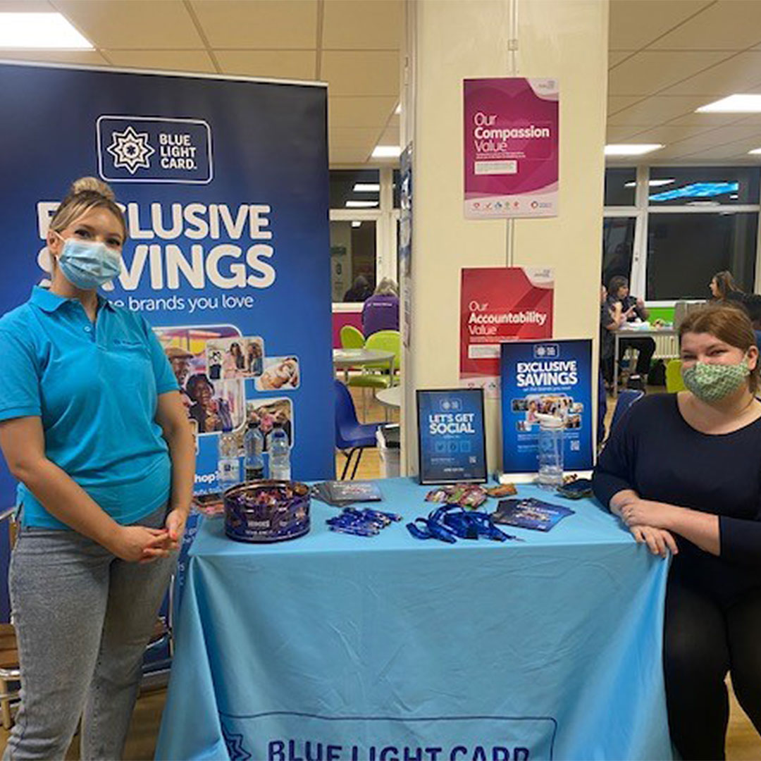 Blue Light Card tweet media