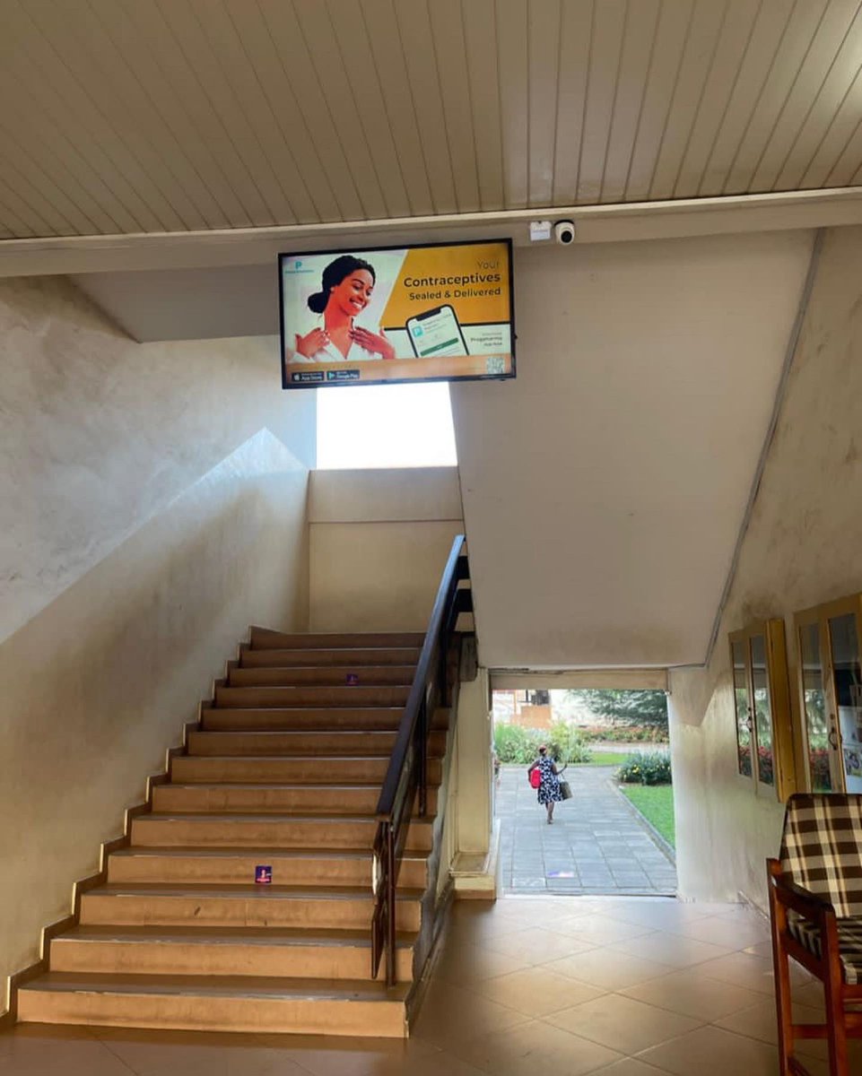 envisiondig's tweet photo. Hello from our signage locations on Legon Campus😊
#digitalsignage #envisiondigital #legon #campus #universityofghana #accra #accraghana https://t.co/okRTs64eK7