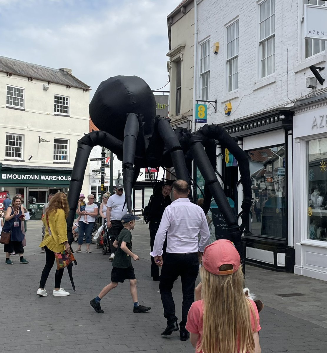 Pavla Beier🇪🇺🇬🇧🇩🇪🏴🏴☠️ (@pavlabing) on Twitter photo Fabulous day <a href="/Bevpuppetfest/">Beverley Puppet Fest</a> yesterday with all kinds of wonderful stories & characters being shared <a href="/eyeofnewttheat1/">Eye of Newt Theatre Arts</a> #Puppetuity #EdieEdmondson #LuminousTales #SarahVigars <a href="/octopuppet/">Tim Davies</a> #Vivify Solidarity with all the performers - especially those in Lycra costumes!! 🥴🌞😎 Fabulous day <a href="/Bevpuppetfest/">Beverley Puppet Fest</a> yesterday with all kinds of wonderful stories & characters being shared <a href="/eyeofnewttheat1/">Eye of Newt Theatre Arts</a> #Puppetuity #EdieEdmondson #LuminousTales #SarahVigars <a href="/octopuppet/">Tim Davies</a> #Vivify Solidarity with all the performers - especially those in Lycra costumes!! 🥴🌞😎