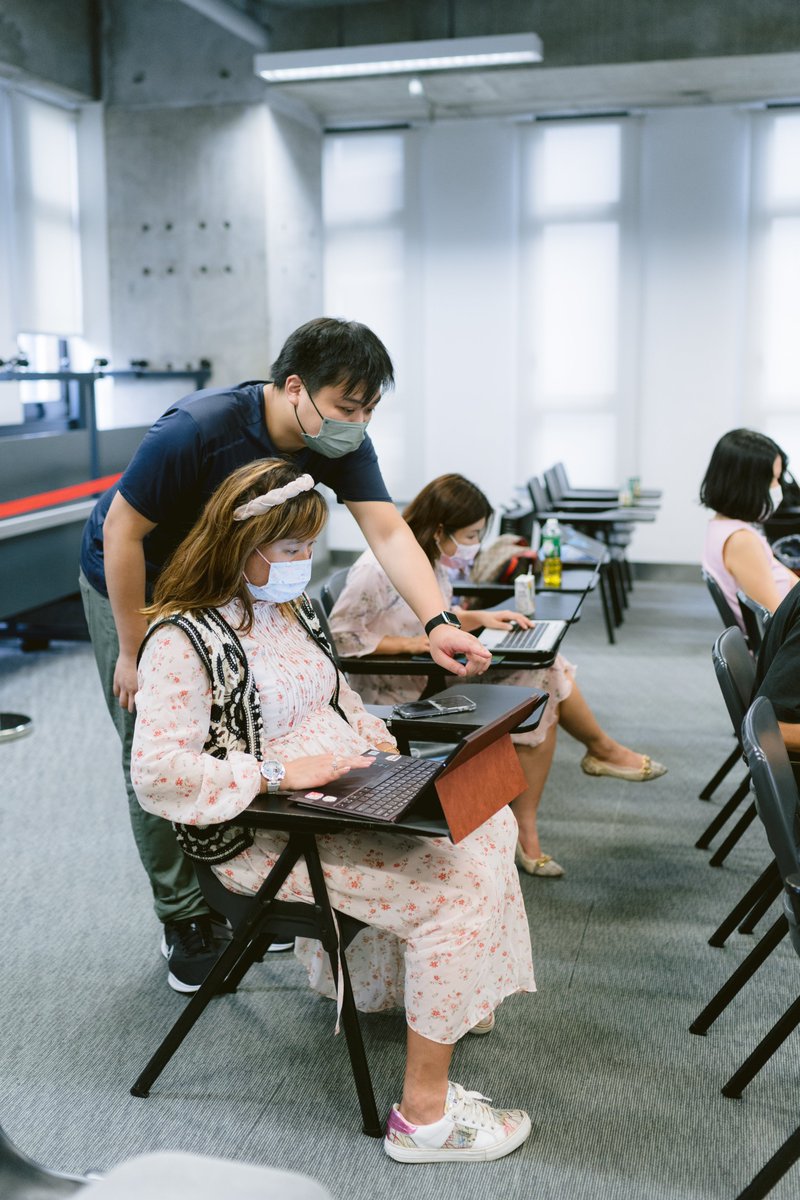 eyeCatchingai's tweet photo. We had our first product introduction workshop at PolyU in early July! We announced and demonstrated our latest breakthrough in eye-tracking technologies to the research experts in the Pedagogic department. Thanks  Dr. Lo On Ting and Dr. Adam Wong for the invitation!
#eyetracking https://t.co/TfSKF5qUkw