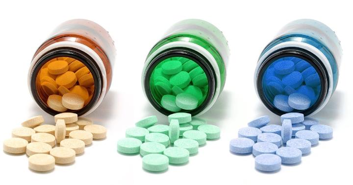 CarolineSPayne's tweet photo. #analytics applied to data to combat the opioid epidemic. Analytics can help prevent misuse by prescribers, beneficiaries, manufacturers &amp; distributors. #healthcare https://t.co/krjb7aBGx8