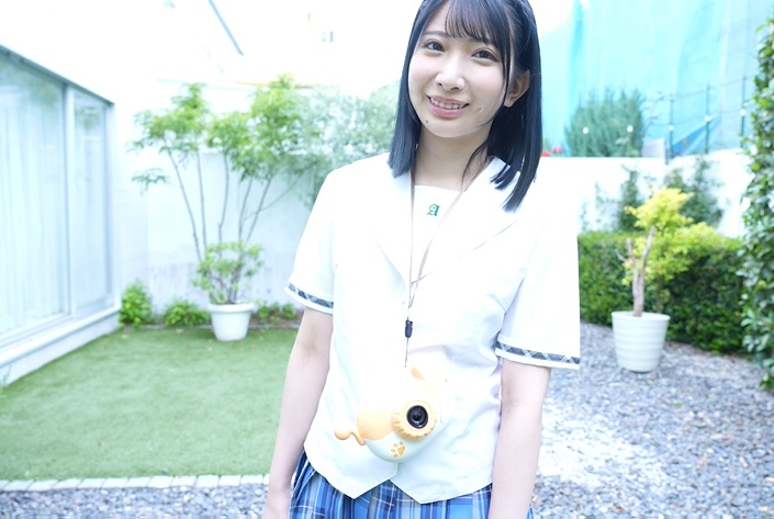 KEY_socksky's tweet photo. 【#ツイチャプ ‐choice】※choice=選択/ちょいっス🤣
#星宮葵 ちゃんの「シースルーラブ」(#SpiceVisual)のOPがあまりにも可愛かったのでツイチャプ😊
宣材画像ではチェキかと思っていたものが実はシャボン玉マシン。
シャボン玉ダンスの葵ちゃんが可愛ぃ💕
魔法少女みたい🧚♀️
是非動画かDVDで❣️ https://t.co/64rhmsNcUM