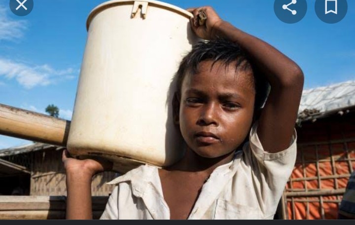 MdHaras12's tweet photo. "We Rohingya childrens can be anything and we can be an example of the society if we are given a chance to be educated. It's the only way of achieving our goals so we want some changes in our lives. Can education be free for us:?)" 

Said by Rohingya childrens. https://t.co/yxYqNnee0Y