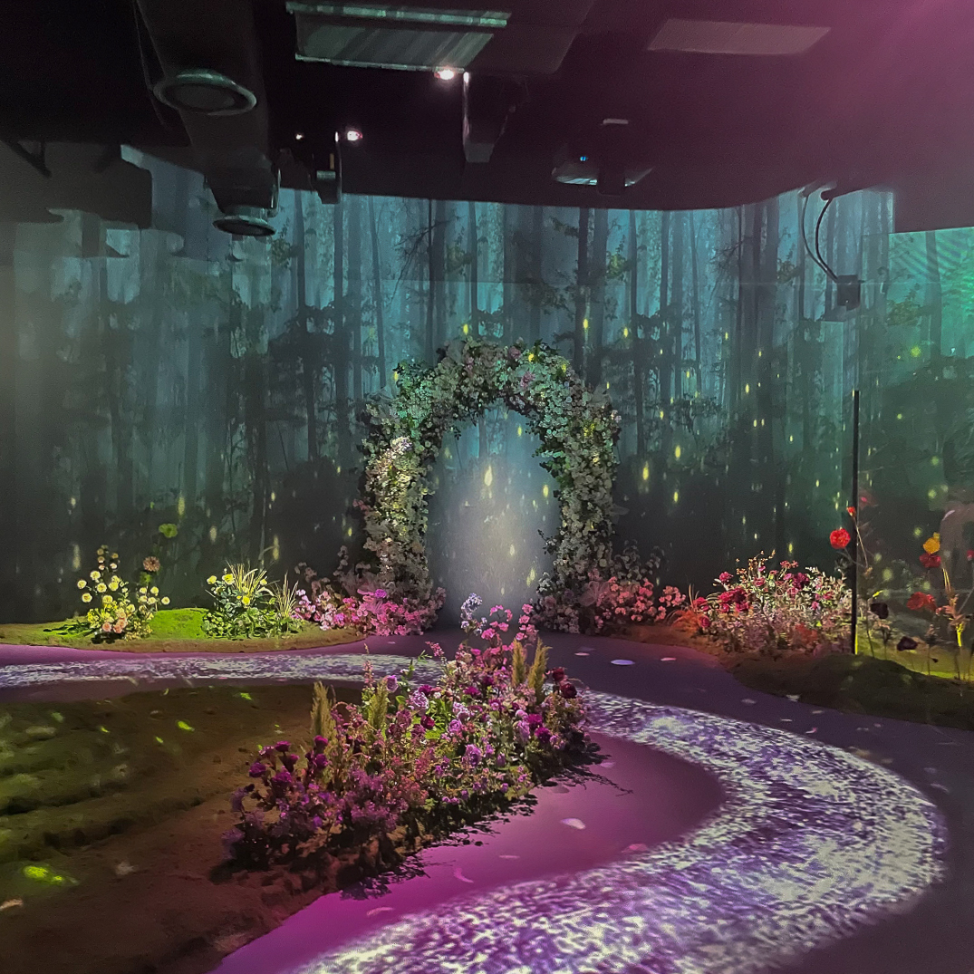 レッド系 魔界の華 ~ kids flowers~ 現代アート - crumiller.com