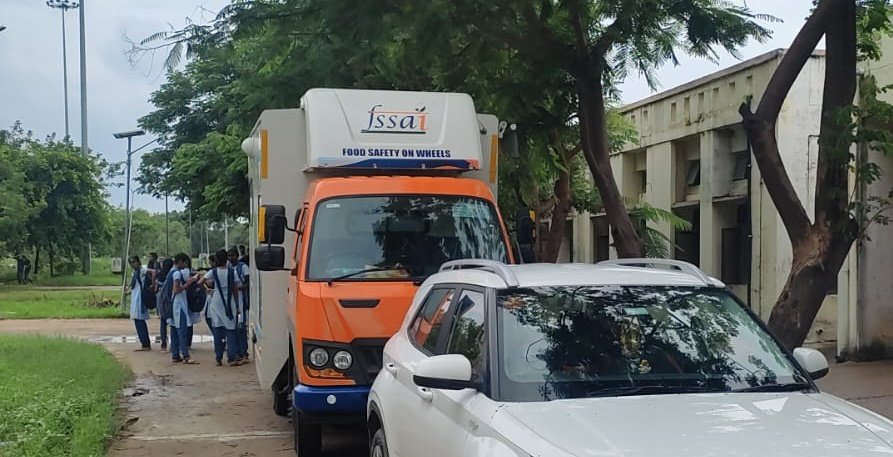 sgc_rguktb's tweet photo. Team of @fssaiindia visited @RguktBasar today afternoon.
Inspection is under process and samples are being collected. Expecting a legitimate response soon.

#rguktbasar #MessInMess https://t.co/lFOM41ob15