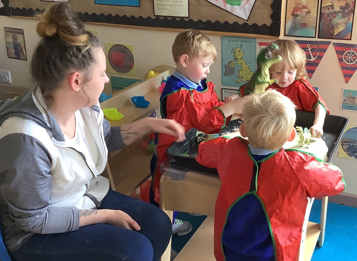 oli_primary's tweet photo. Some photos from the 2 year old room stay and play. We had lots of fun! #olicommunity https://t.co/PIpYYIPp7R