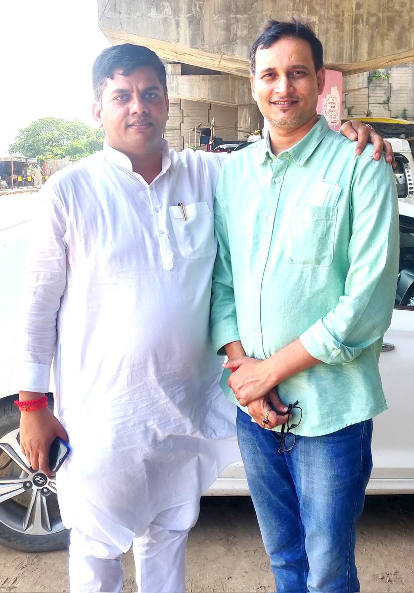 WithRJha's tweet photo. प्��िय मित्र श्री @Parimalraj30 जी को @JDU_YouthBihar के प्रदेश उपाध्यक्ष बनने पर हार्दिक बधाई एवं शुभकामनाएं ! https://t.co/s2OFQ6LfvT