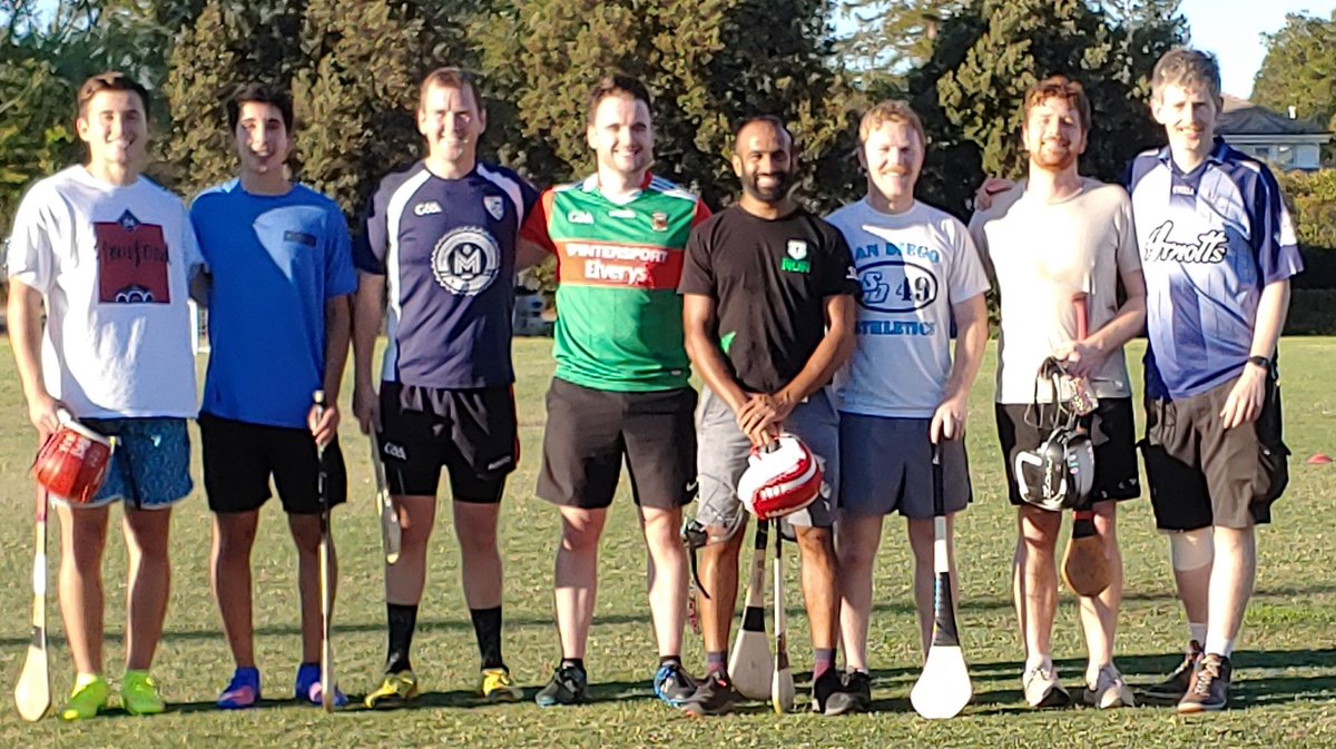 StanfordHurling's tweet photo. We're back folks, training and coming for that bay area bragging rights, @CalHurlingClub is on notice 🌲
(but also hi!) https://t.co/e6rKNvJZ34