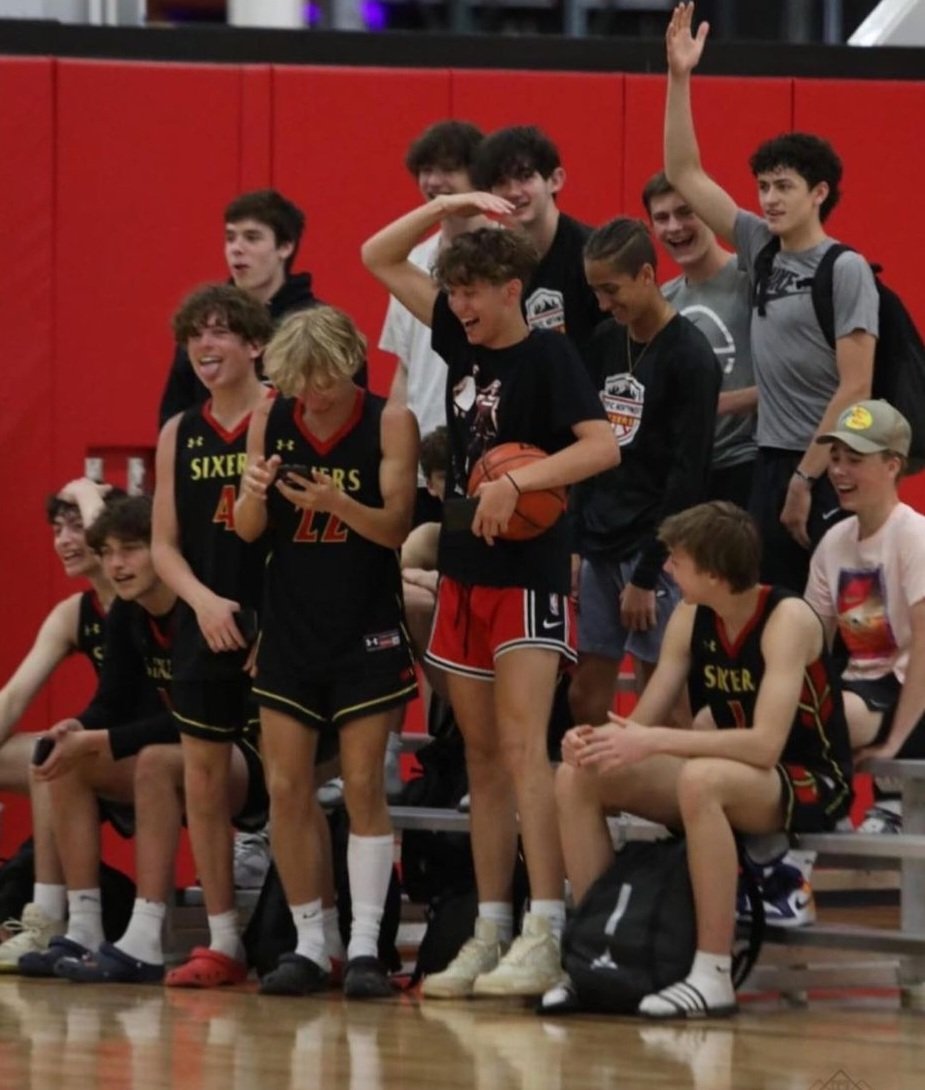 Sixers in Seattle! Great weekend of bball <a href="/buffum15/">Jason</a> <a href="/coachecklund/">Jeremy Ecklund</a> <a href="/BrammerBryan/">bryan brammer</a>