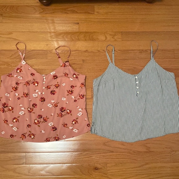 jaciewells1's tweet photo. So good I had to share! Check out all the items I'm loving on @Poshmarkapp #poshmark #fashion #style #shopmycloset #lillypulitzer #oldnavy #corral: https://t.co/8ZvTT7xryo https://t.co/XESHYGBDTn