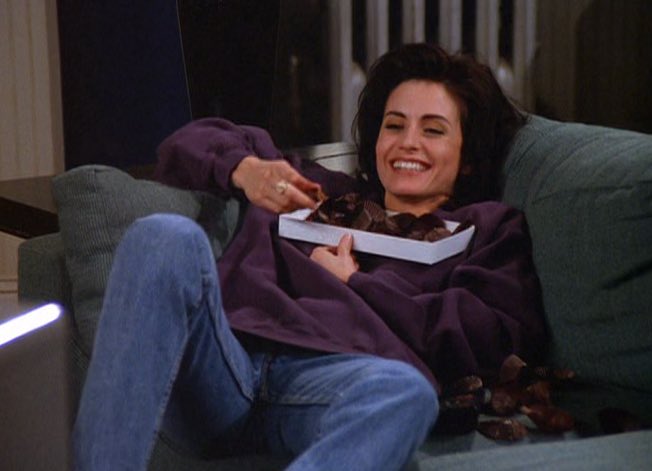 when everyone’s talking about stranger things, euphoria, the boys but you’re busy watching friends for the 100th time