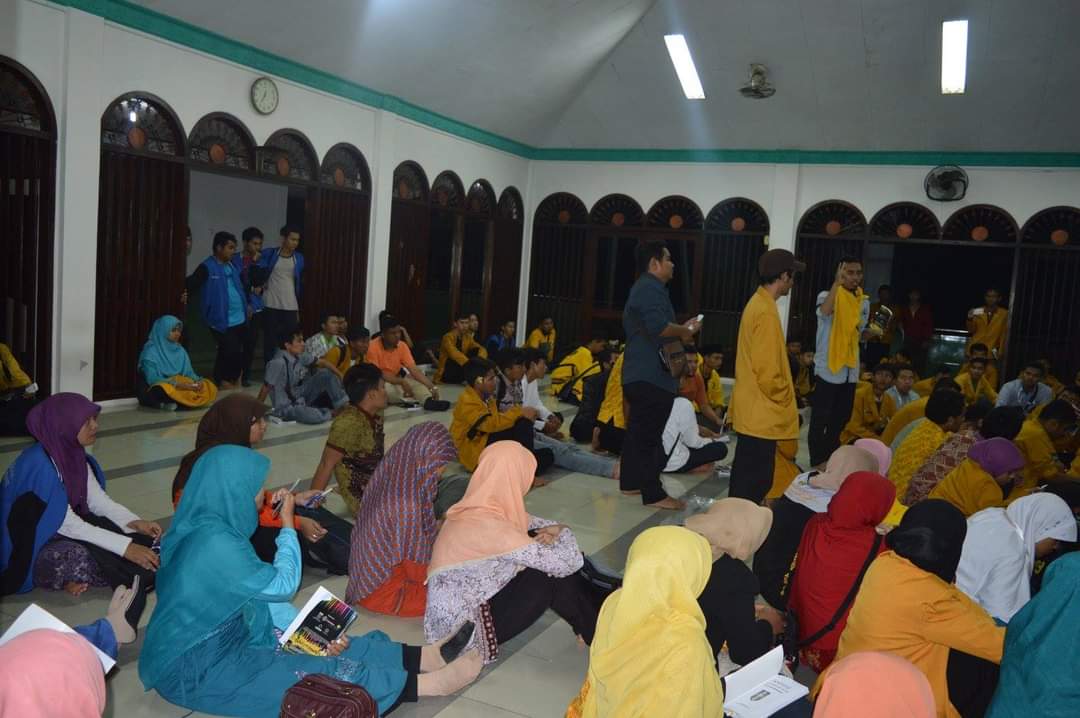 afwanalasgaf's tweet photo. Selamat Milad 61 Ikatan Pelajar Muhammadiyah (IPM)
Hari di mana para alumni sedikit bernostalgia.
😁
#Muhammadiyah #Milad61IPM #TerimaKasihIPM  #IslamBerkemajuan https://t.co/ZHrt65NgPA