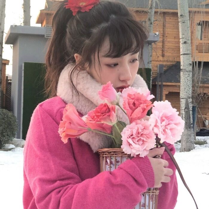 lliyy16's tweet photo. 时间告诉我们，说过的话可以不算，爱过的人可以再换。 https://t.co/ogxOJZX8lk