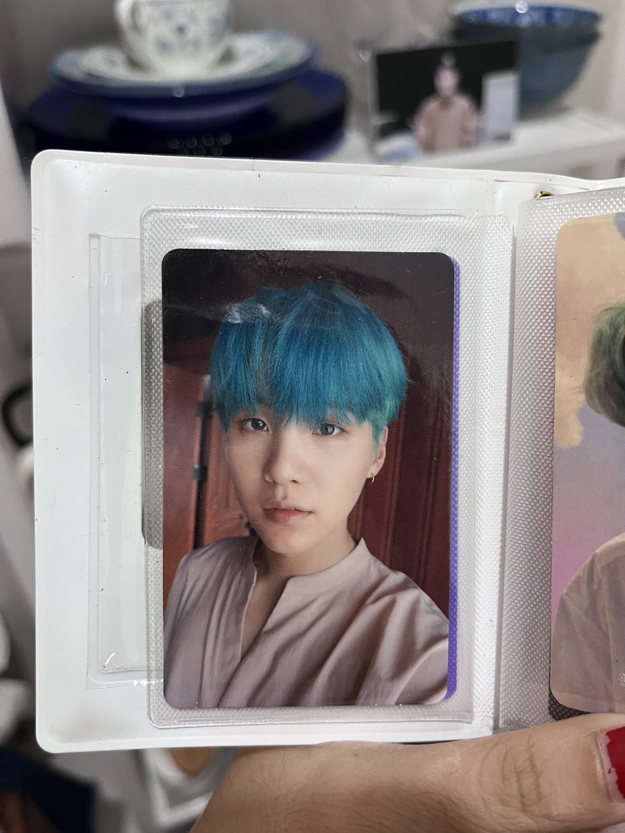 ranastudio__'s tweet photo. WTS | LFB 
✨ claiming tweet ✨

love yourself Yoongi Her L pc
love yourself Suga Her L pc
♡ ₱480 + lsf
♡ need funds 
♡ 10/10 condition 
♡ dm for deatiled pic/vid

🏷 bts wts lfb wtb lfs pc ph suga yoongi ly her l https://t.co/6ZDqG5cTur