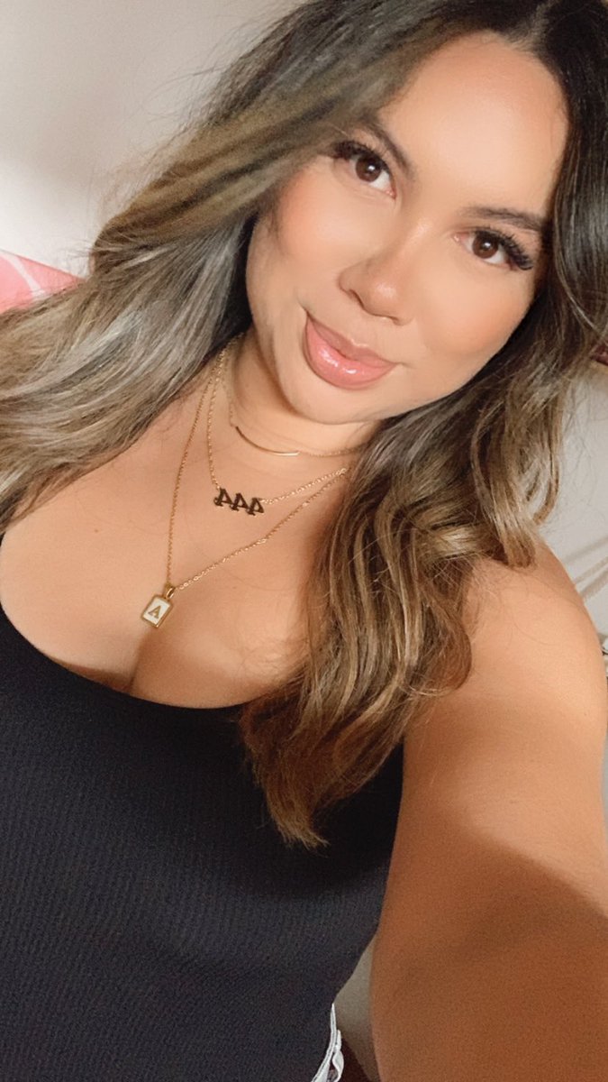 audreycasicas's tweet image. definitely ain’t going back ✨ #newchanges #heysiriplaylostme