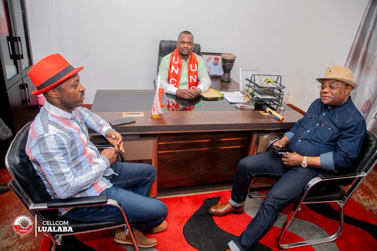 coeurdafriqueM's tweet image. En mission au #lualaba, le SIF  l'@uncrdc_lualaba l'hon @ChristianMasud_ a échangé avec le camarade coordo national de la cellule électorale de l'UNC et conseiller du président de la République en charge des Mines et énergie #JUVENAL #KABWENDE .

@BillyKambale1 @KamusakyJossar1