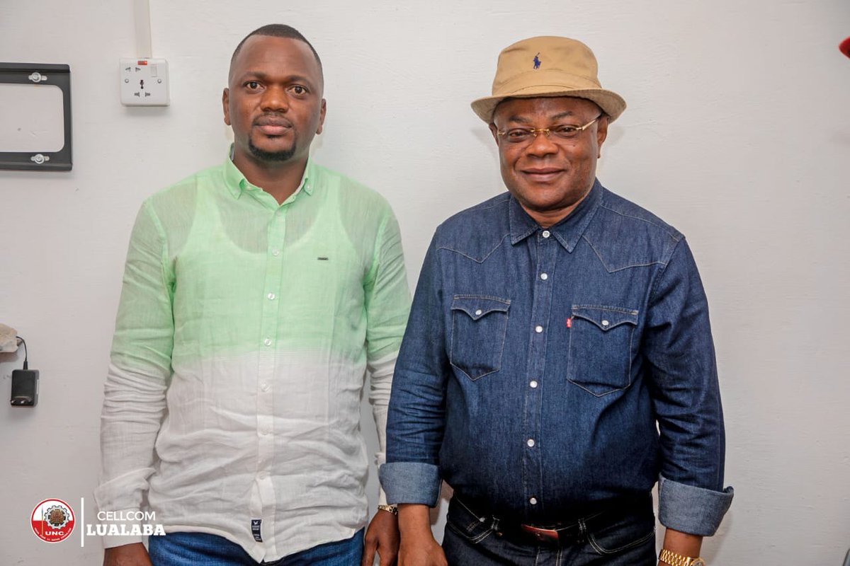 coeurdafriqueM's tweet image. En mission au #lualaba, le SIF  l'@uncrdc_lualaba l'hon @ChristianMasud_ a échangé avec le camarade coordo national de la cellule électorale de l'UNC et conseiller du président de la République en charge des Mines et énergie #JUVENAL #KABWENDE .

@BillyKambale1 @KamusakyJossar1