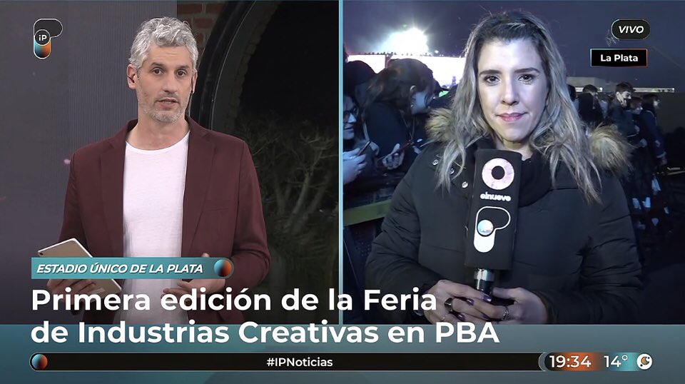 aldyvflores's tweet photo. 👉🏻 Conductora y cronista
👉🏻 2 canales @_IPNoticias & @canal9oficial
👉🏻 4 Programas: #DBLF #Implacables #IPCentral #VivoParaVos
Y el placer inmenso de compartir aire con @suroccasalvo @Julyweich @CaroPapaleo y mi gran compañero @BustamantMartin 🤩
🎤👩🏼💼📺✨❤️ https://t.co/ZWdqyTXaeI