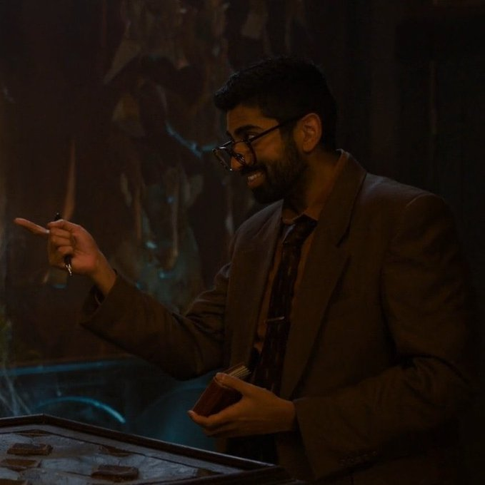 urfavoriteisace's tweet photo. Djinn from 'What We Do in the Shadows' is asexual! https://t.co/lxEkLpbOr0