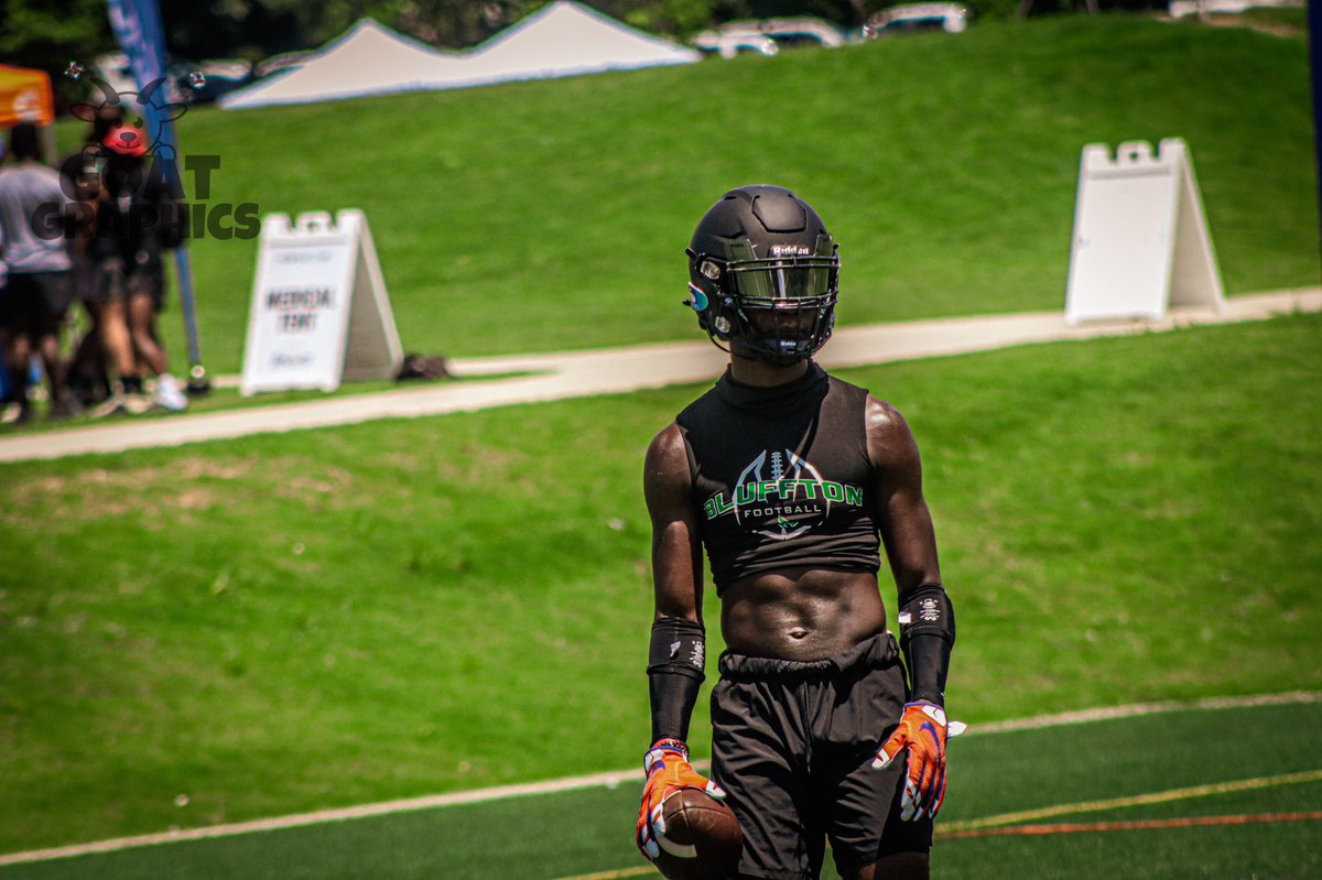 jaylinlin1's tweet photo. Camps &amp; 7v7s ✅ One goal ➡️ 💍 #lastride https://t.co/D1FnstYG6i