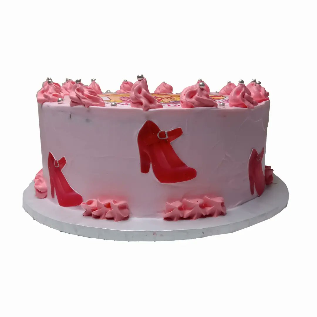 YoungmansInn's tweet photo. It's a Berbie affair 🥰

Like &amp; Follow ♥️

#youngmansinn #cakes #customcakes #crew #cakedesign #cakesdecoration #cakedecorating #cakedesign https://t.co/7QHdozIslf