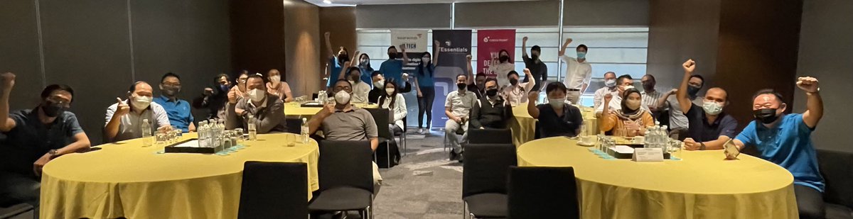 ITEssentialsSB's tweet photo. Shoutout to our customers and partners for such a promising turn out. 

Big thanks @solarwinds @CheckPointSW MTech https://t.co/0yGgYR5EjE