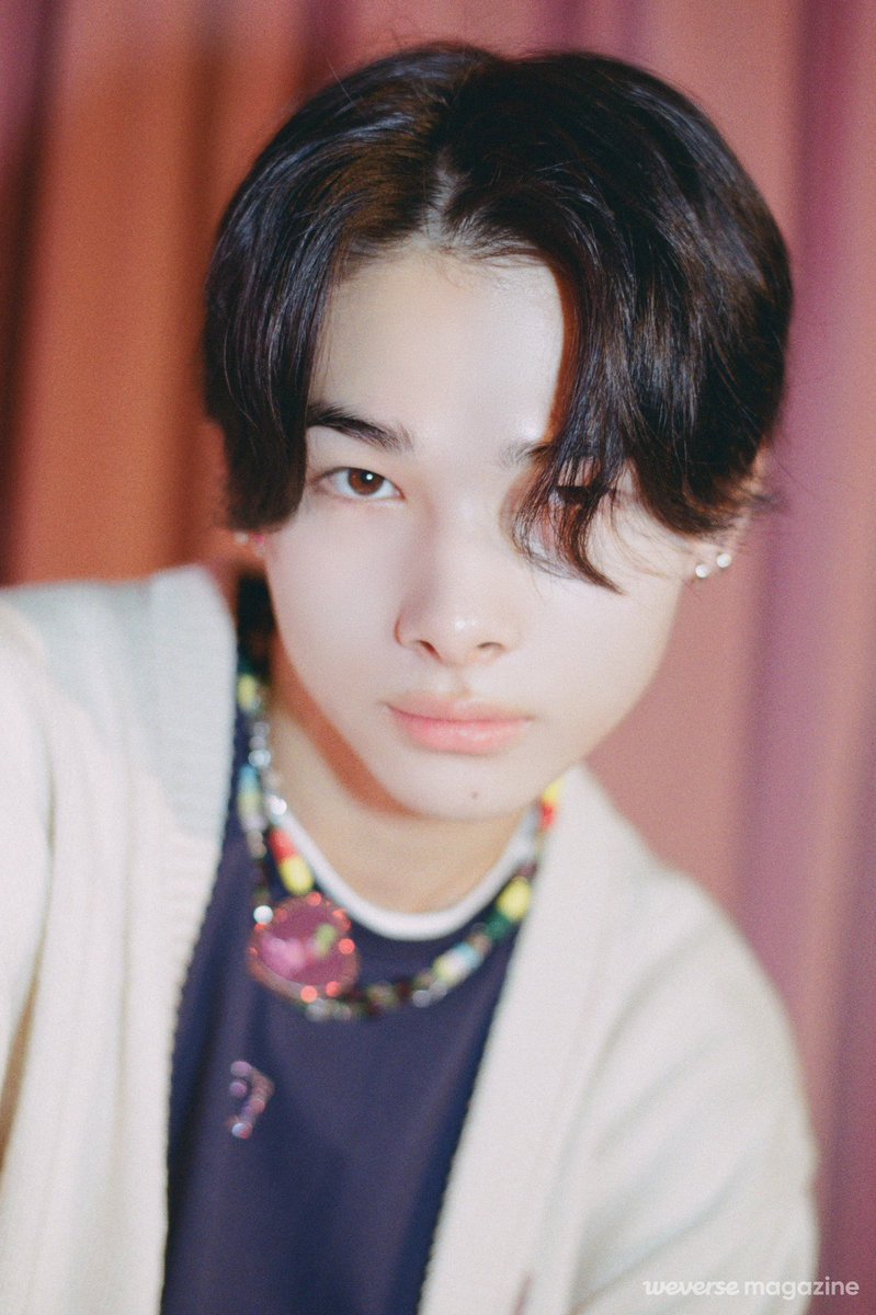 bydaekids's tweet image. ช่วยด้วย5555555555555555 ความจริงคนชื่อ ริกิ ในไฮบ์มีตั้ง 3 คนเลยอ่อ แถมยังเป็นเพื่อนๆ กันอีก แต่ก็ไม่มีใครได้ใช้ชื่อริกิเป็นสเตจเนมสักคน
นิกิ : นิชิมูระ ริกิ
ทากิ : ทากาซาฮิ ริกิ
มากิ : ฮิโรตะ ริกิ