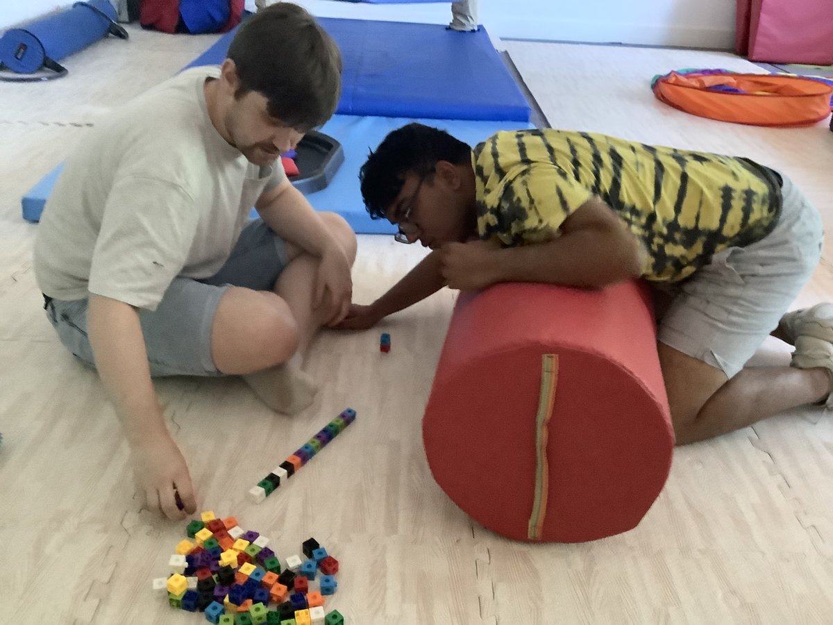 Occupational therapy in our cool (as in not hot and as in trendy) therapy zone - using our fine motor skills, learning about colours and enjoying being together - win win! #occupationaltherapy with <a href="/OTRob2/">OT Rob</a>