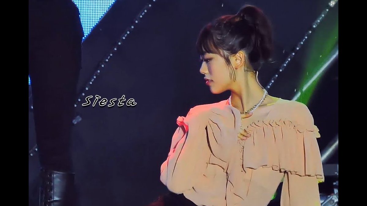 220716 G-KPOP 시에스타 루아 직캠

🌟4k 60p - youtu.be/IMrnjENBmz8🌟

#루아 #Lua #김수경 #직캠여신
#위키미키 #WekiMeki 
#LuaFancam #시에스타 #Siesta