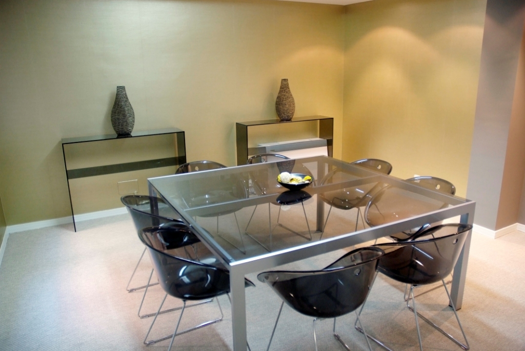PROOFFICEVIGO's tweet photo. Realiza tus reuniones en Prooffice. Desde tan solo 20,00 €/hora tendrás  una Sala de reuniones equipada:
🔌 conexión a WiFi o cable alta velocidad,
🖥️ televisión smart TV,
🔊 equipo de sonido,
📝rotafolios …
#centrosdenegocios #espaciosflexibles #saladereuniones #oficinavirtual https://t.co/6sdOJh47DU