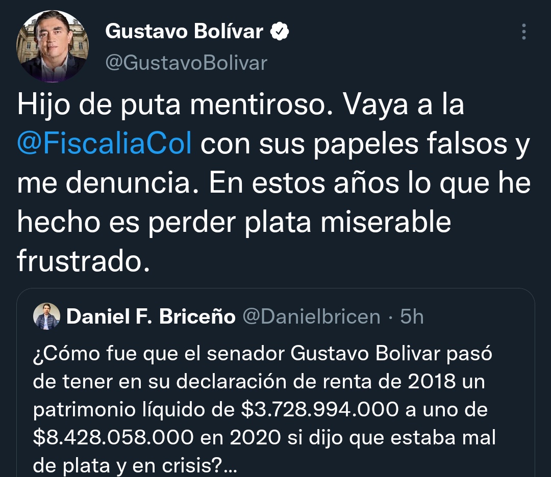 Enrique_GomezM's tweet photo. El "señor" Gustavo Bolívar en su rol de petrista. ¿A este es el trato que nos debemos acostumbrar los ciudadanos por parte de los senadores que son cuestionado? Bajeza absoluta. https://t.co/92QPqB37Ua