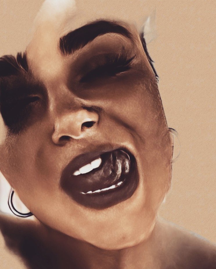 sofi_oArt tweet media