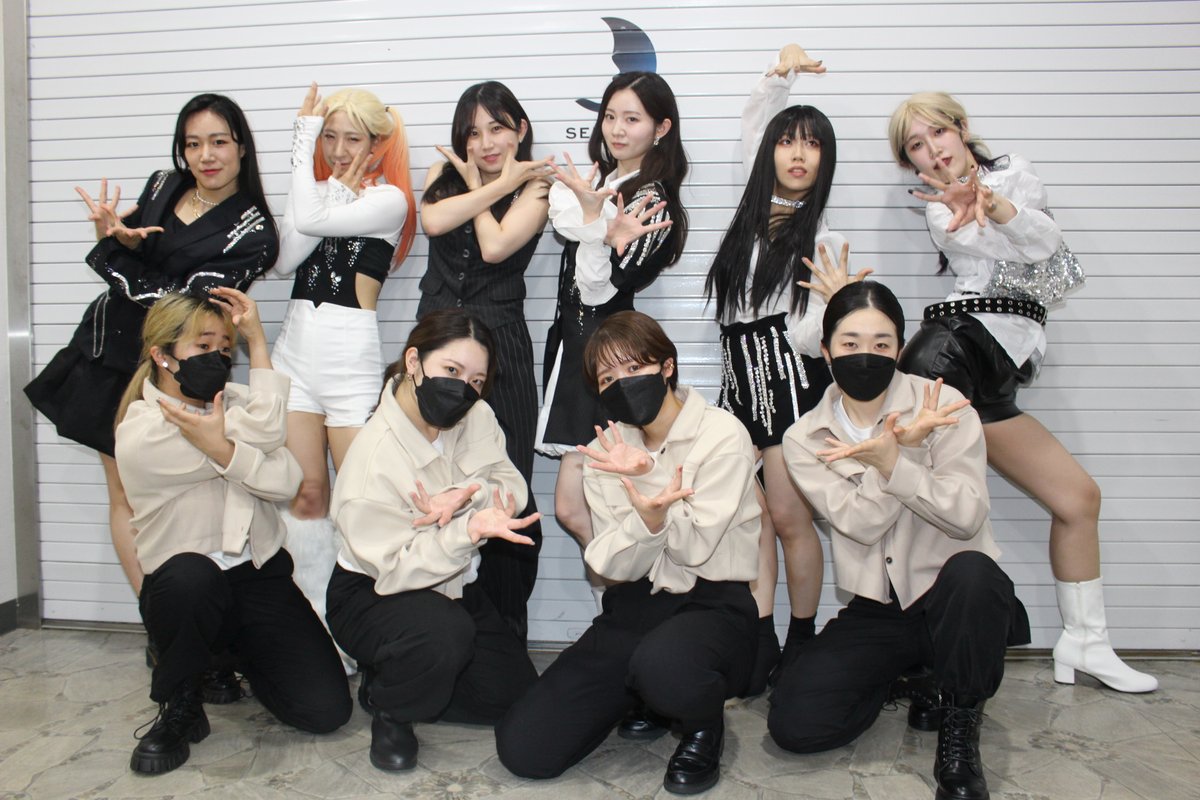 nobu32874275's tweet photo. #ちぇご19 
#RsGeneration #fromisja_9 #EYEROW #twince
この日は用事があって途中からでした。
直行したので望遠レンズも踏み台も無し。
なのでステージの写真は撮らなかったです😅 https://t.co/aRHYq8LglB