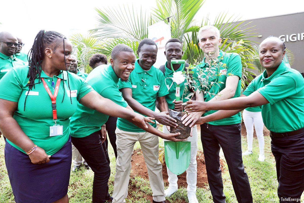 TheWEEECentre's tweet photo. You may not have realized it, but every electronic device you own can end up as e-waste. Together with @TotalEnergiesKE, we are excited to announce the launch of the pilot #ewaste collection point project dubbed #partnershipfortheplanet at the Gigiri and...1/2 https://t.co/27DVHhLgCK